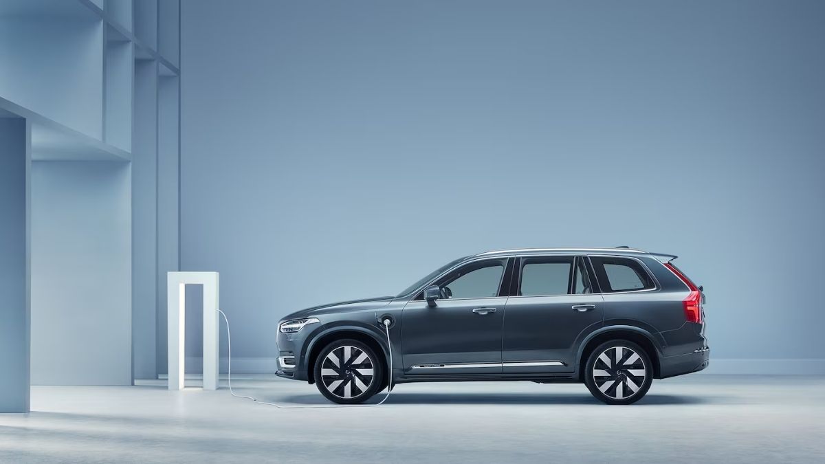 Volvo XC90 Recharge