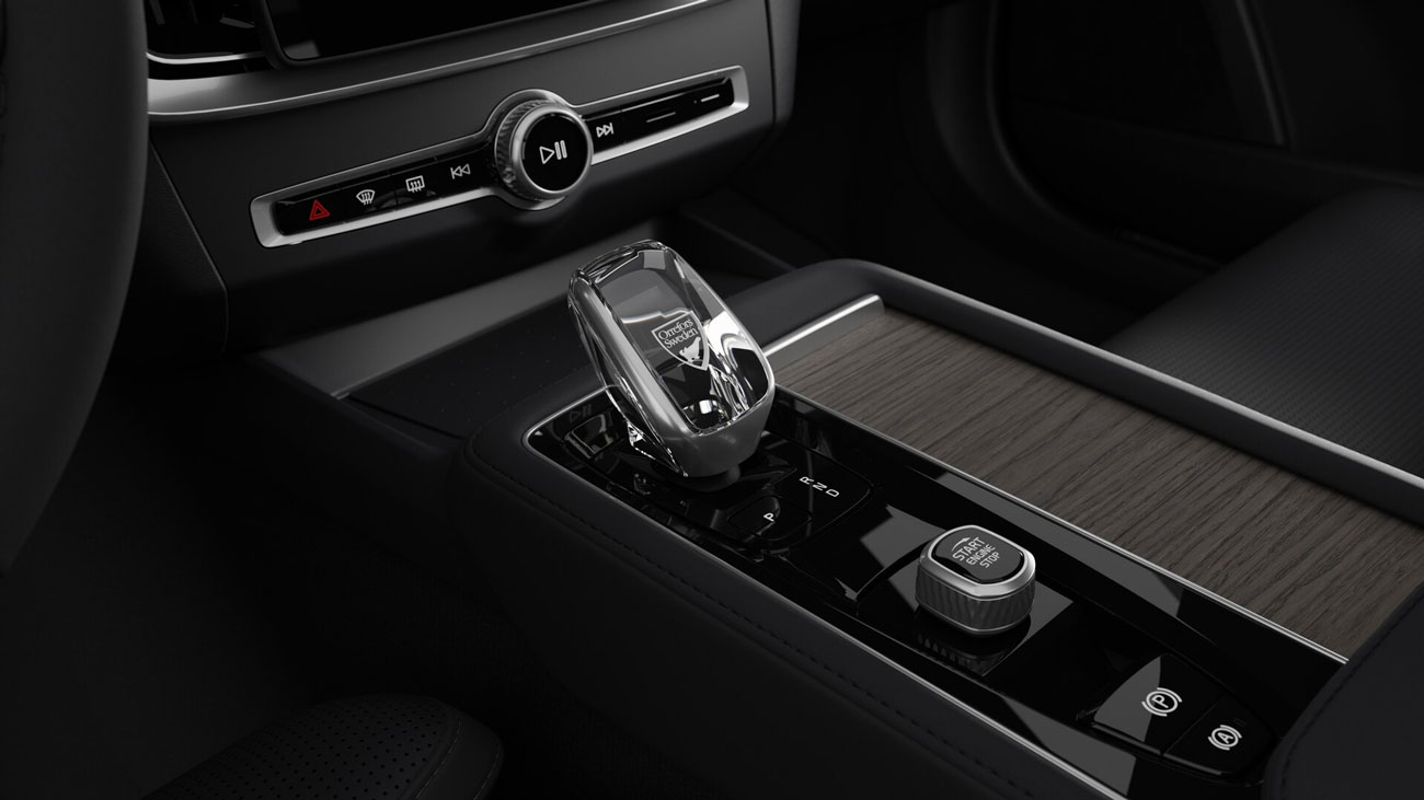 volvo-s90-plug-in-hybrid-251123-ntt4