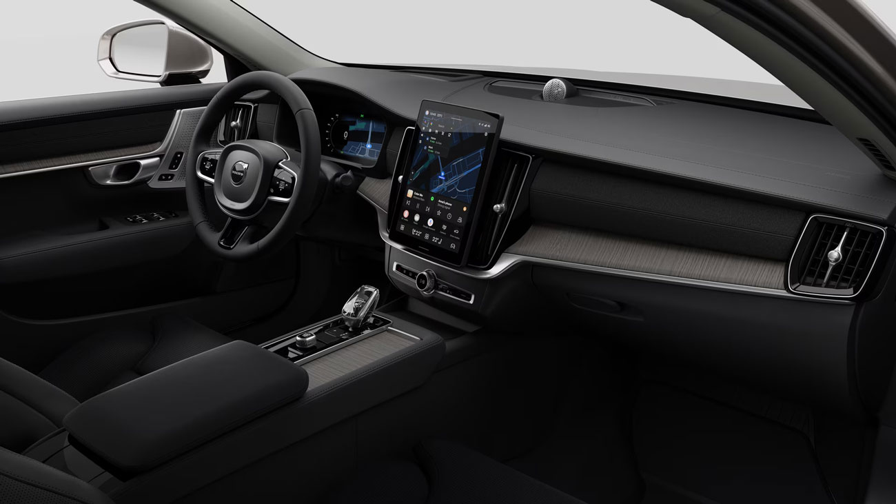 volvo-s90-plug-in-hybrid-251123-ntt9